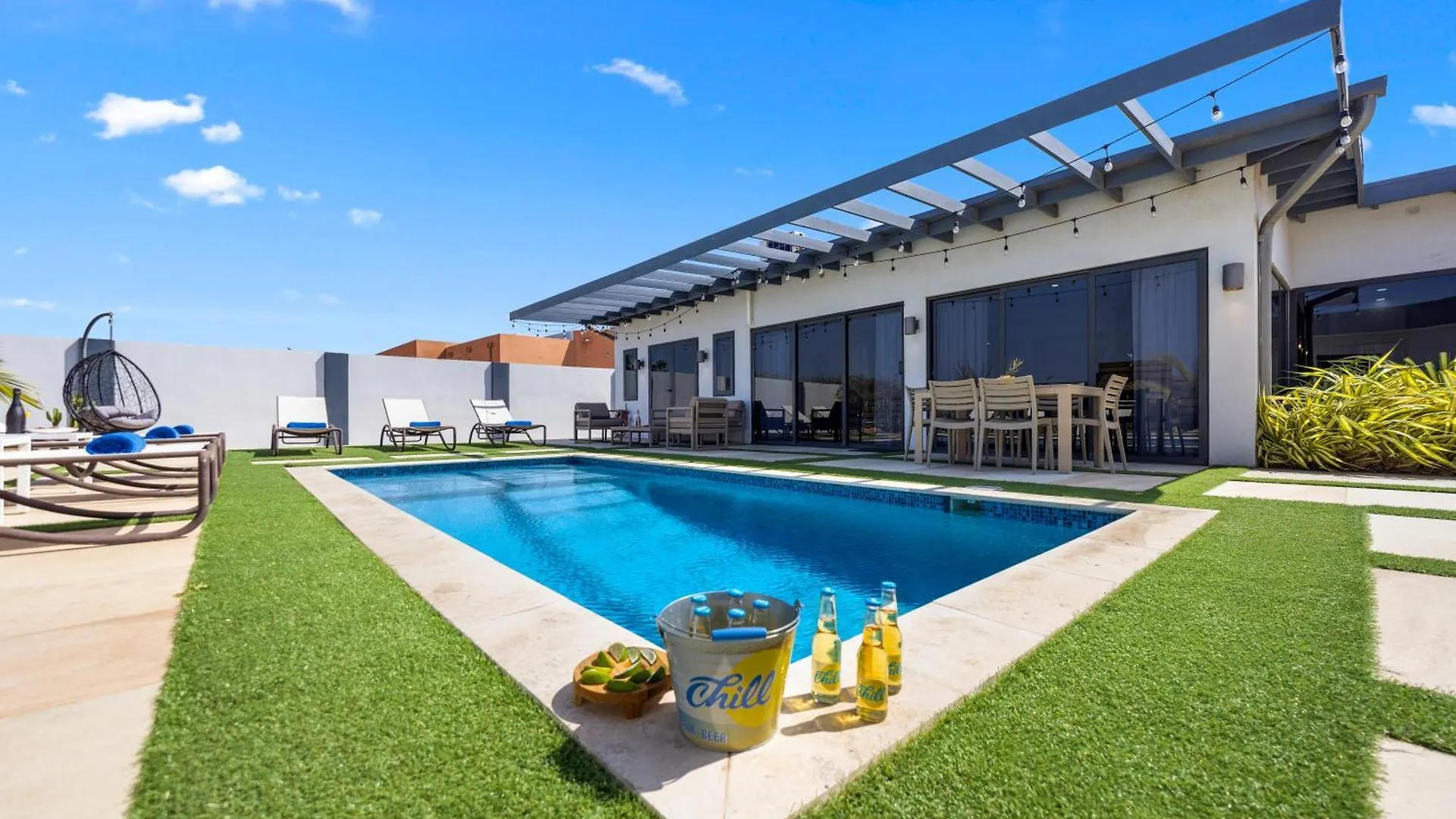 ヴィラ 3Br - 1 Min To Beach, Pool, Bbq, Prime Location パームビーチ アルバ