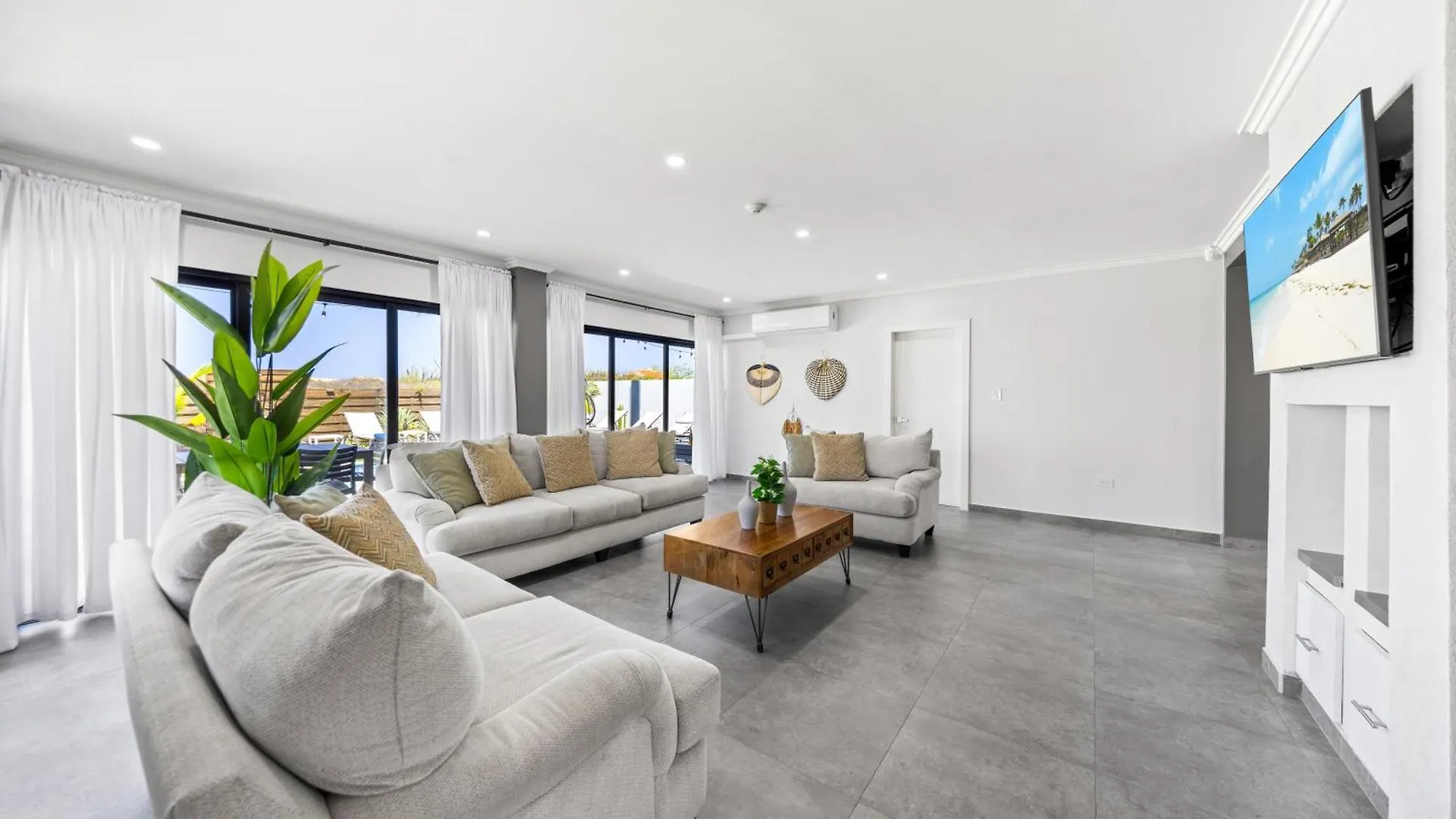 ヴィラ 3Br - 1 Min To Beach, Pool, Bbq, Prime Location パームビーチ