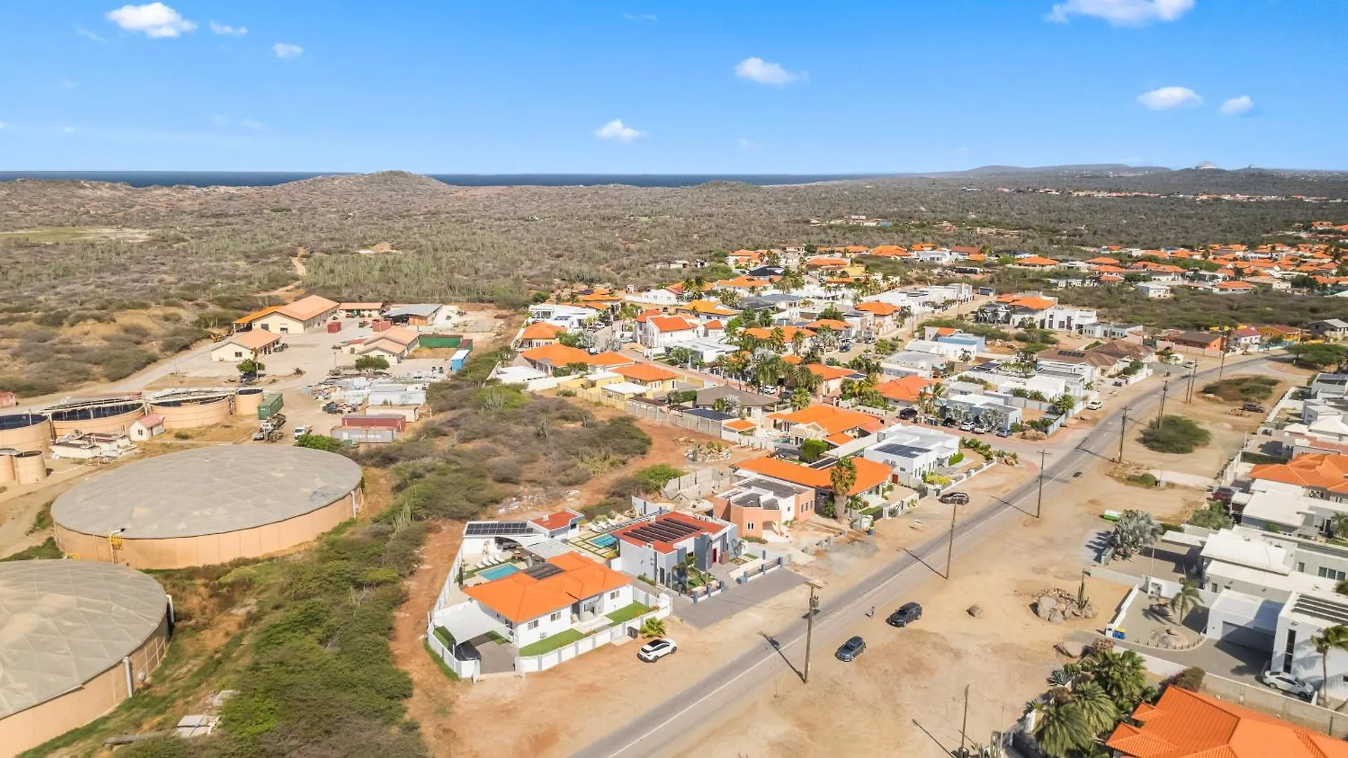 3Br - 1 Min To Beach, Pool, Bbq, Prime Location パームビーチ アルバ